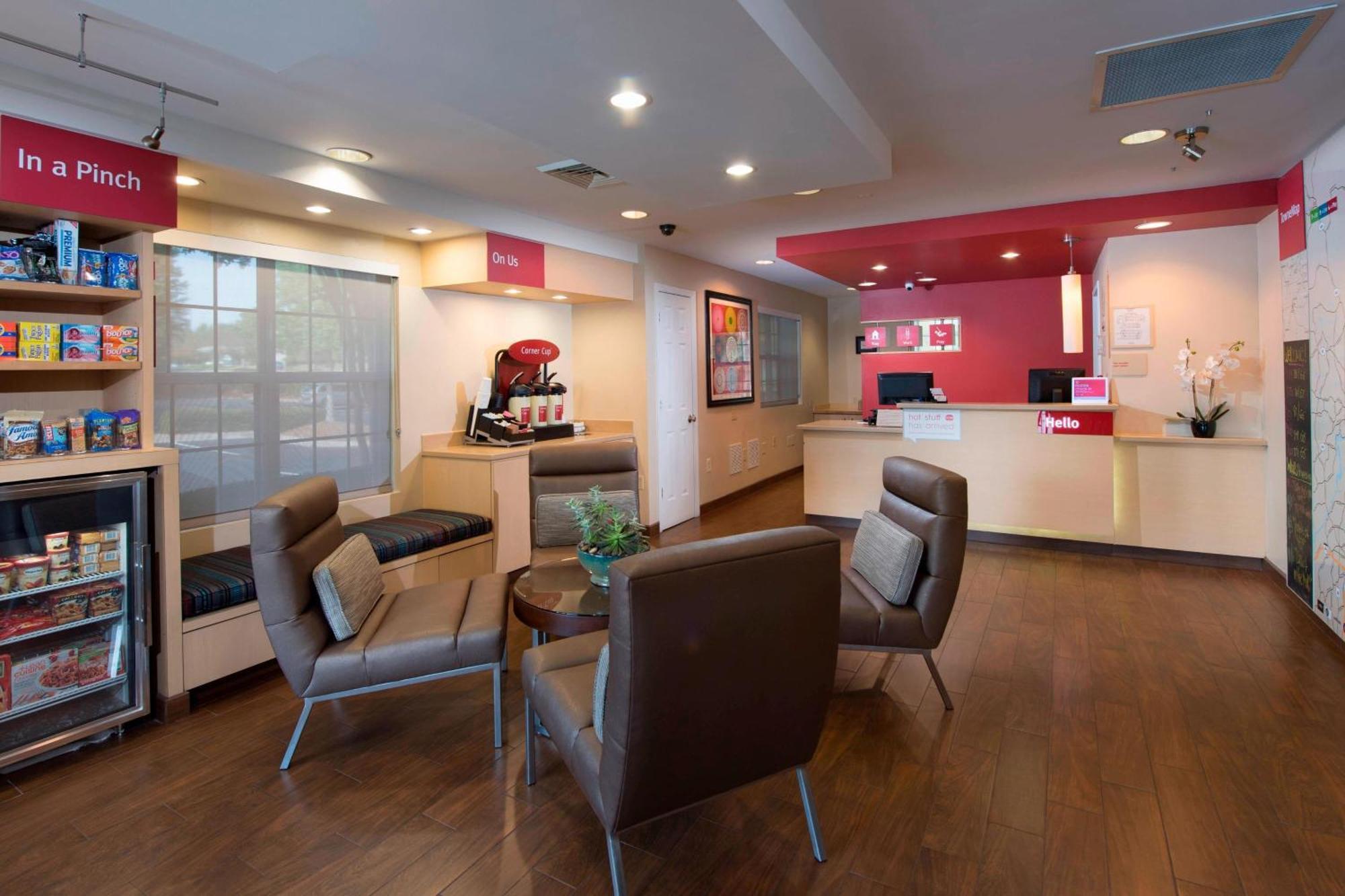 Towneplace Suites By Marriott Atlanta Альфаретта Екстер'єр фото